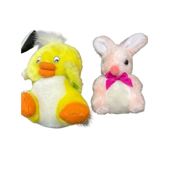 Vintage Plush Toy Lot of 4 Easter Stuffed Animals Lamb Bunny Chick Treasure Box - Picture 2 of 4